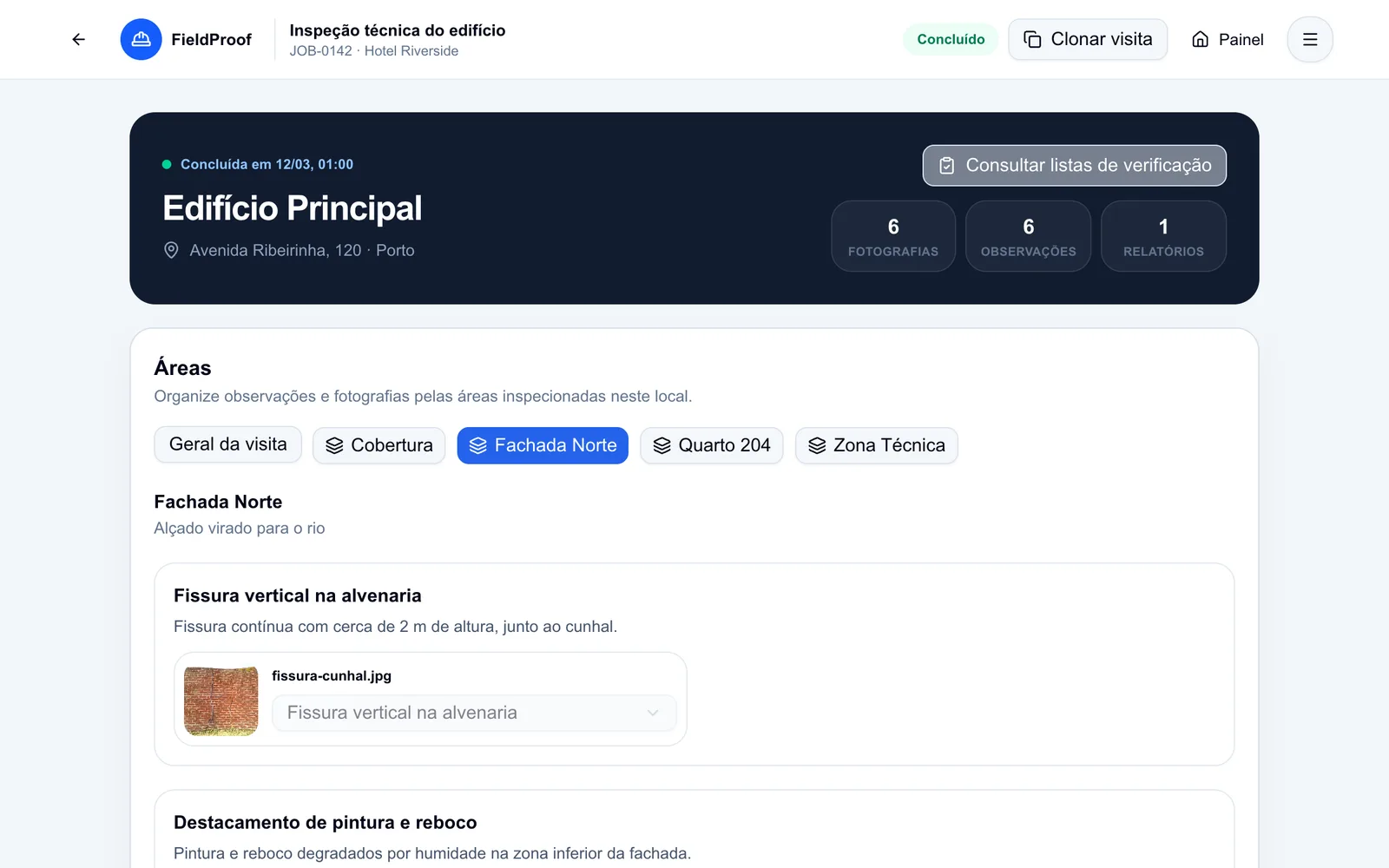 Observações de uma visita FieldProof organizadas por áreas do edifício de demonstração